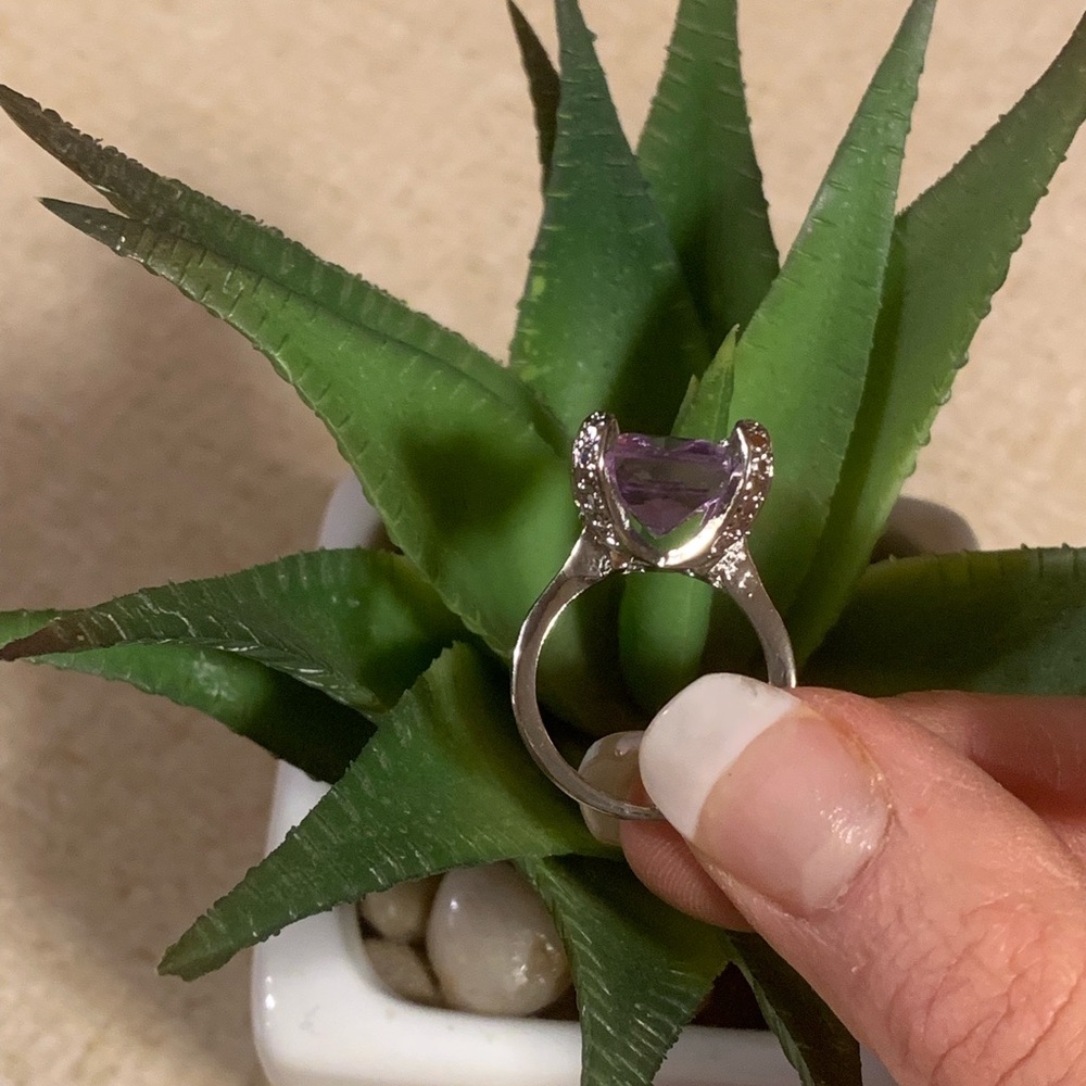 Lavender lust statement cocktail ring - Picture 4 of 8